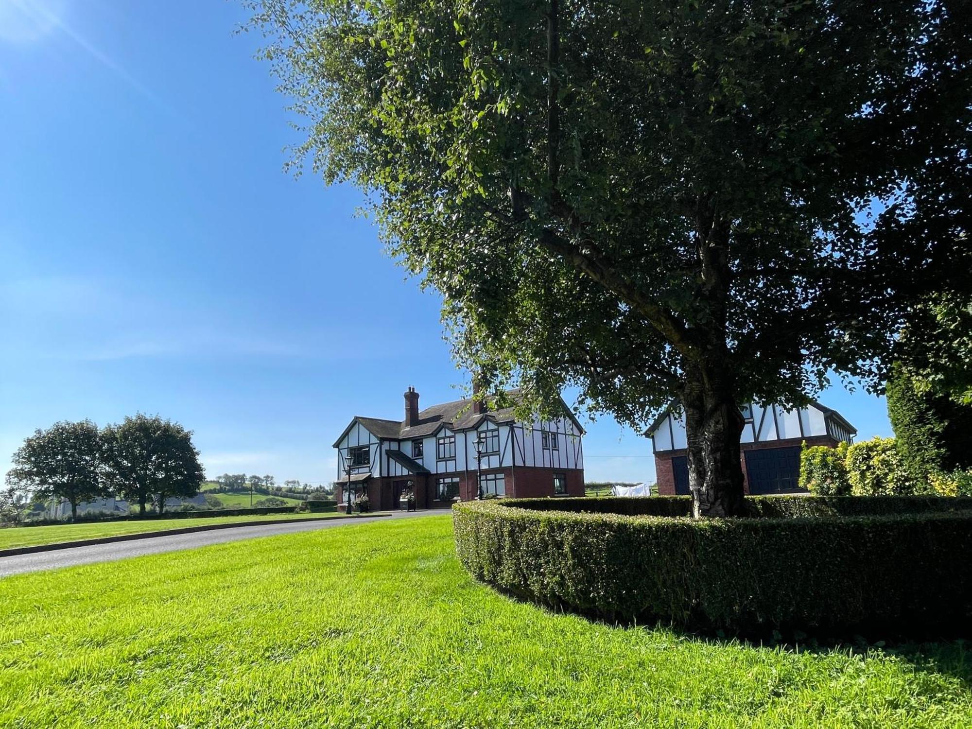 Latton Greenfields Country House المظهر الخارجي الصورة